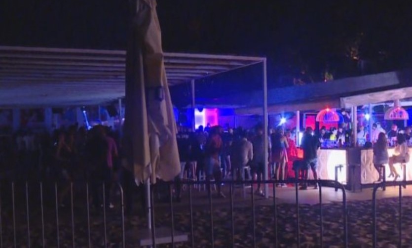 Специализирана полицейска акция се проведе тази нощ в дискотеки и